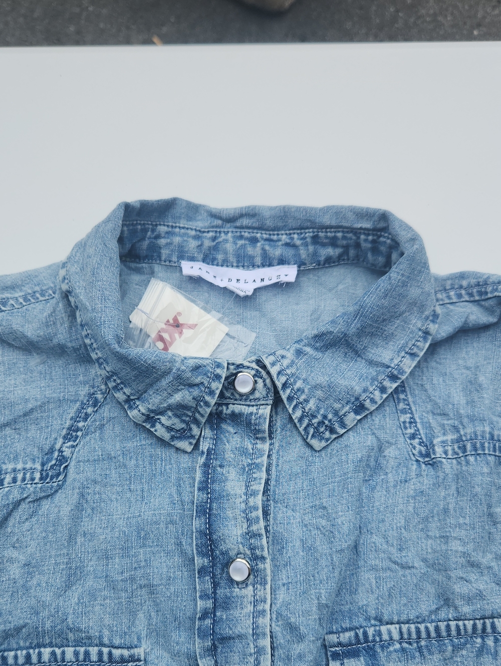 Jane and Delancey Light Wash Denim Chambray Snap Button Shirt Western Top